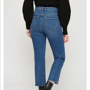 GISELE| Dynamite| NWT | size 27